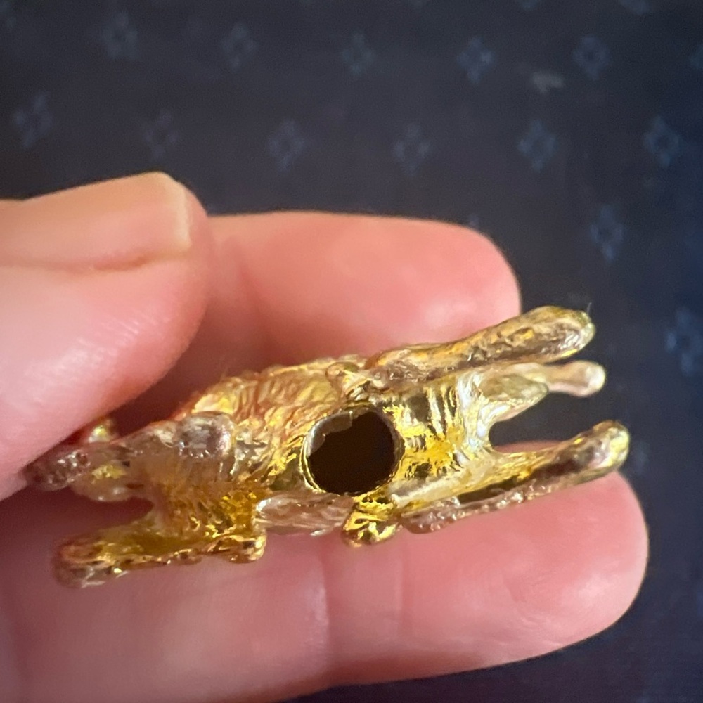Beautiful Camel With Rhinestones Keychain - Picture 9 of 10